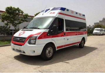 西林县救护车租赁